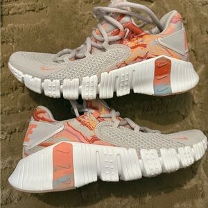 Nike Free Metacon Womens Sneakers- Pink/Orange/Gray